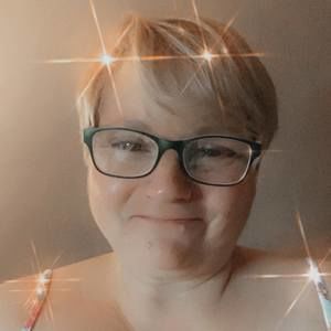 Meet your Posher, Ellen